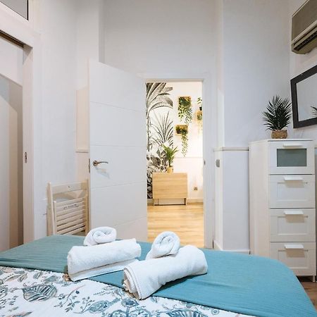 Divi Apartments Martinez Montanes Sevilla Eksteriør billede