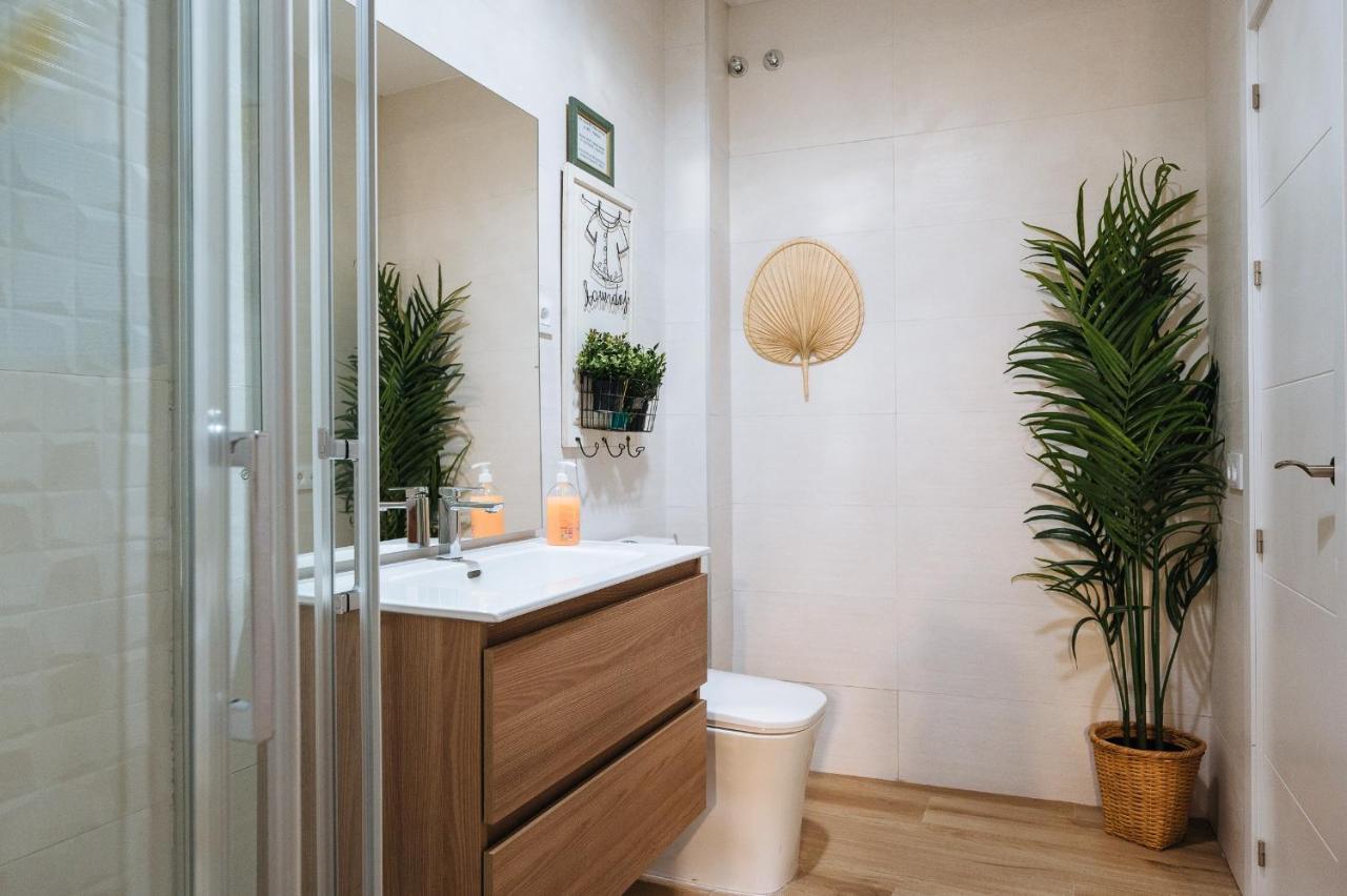 Divi Apartments Martinez Montanes Sevilla Eksteriør billede