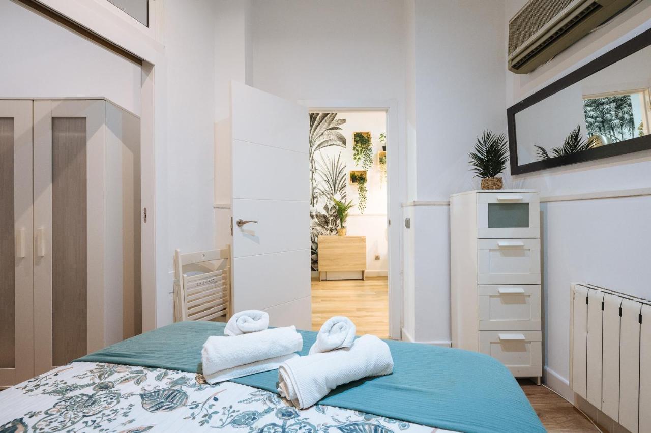 Divi Apartments Martinez Montanes Sevilla Eksteriør billede